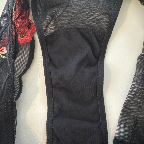 Wacoal Bra and Panty Set 34DD / L - Picture 3 of 3